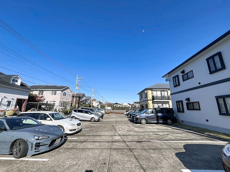 ベルコテーD 駐車場