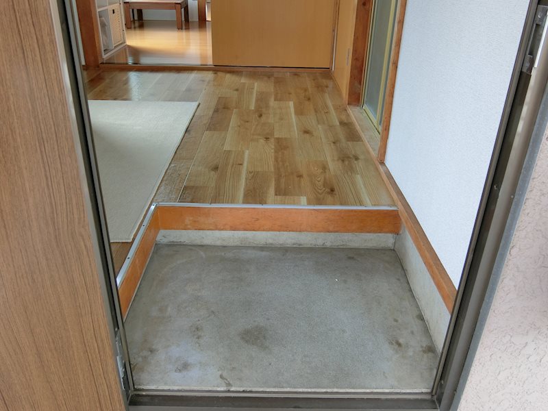 正栄ハイツ 玄関