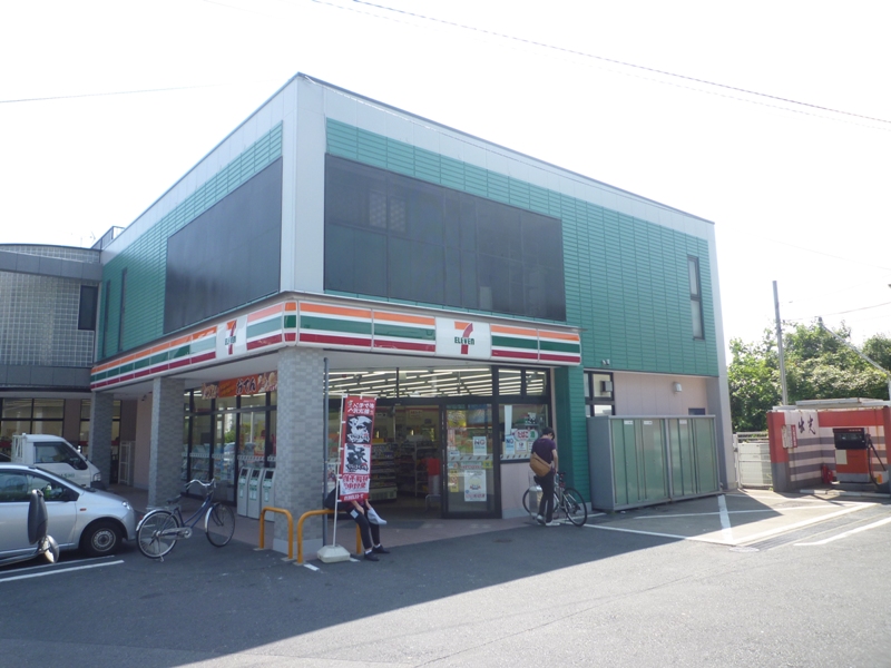 プランドール六番館 コンビニ