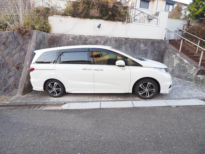 玉川学園４２３戸建 駐車場