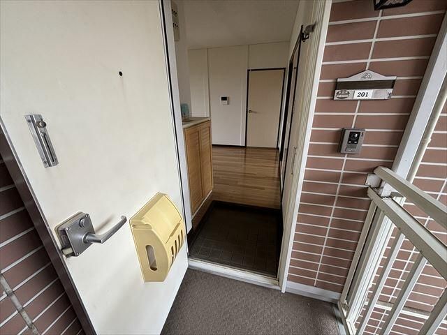サンビレッジＮＯＷ　Ａ棟 玄関