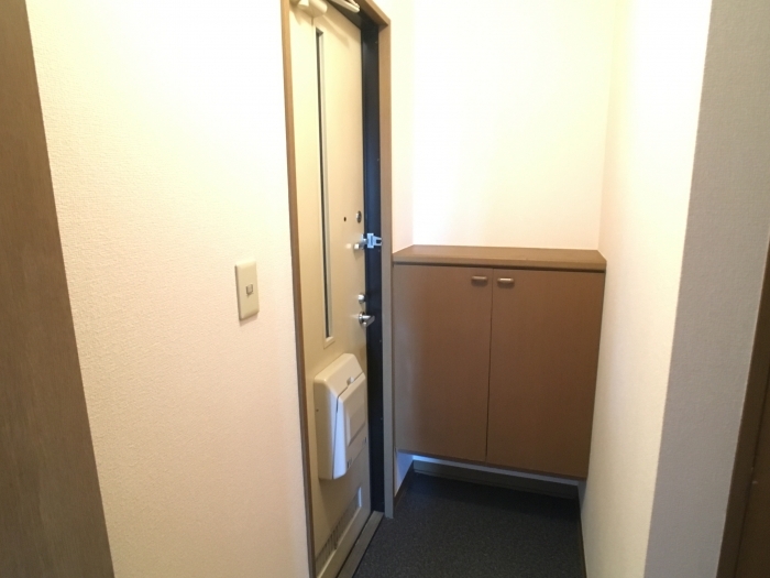パルテノンロイヤル　Ｂ 玄関