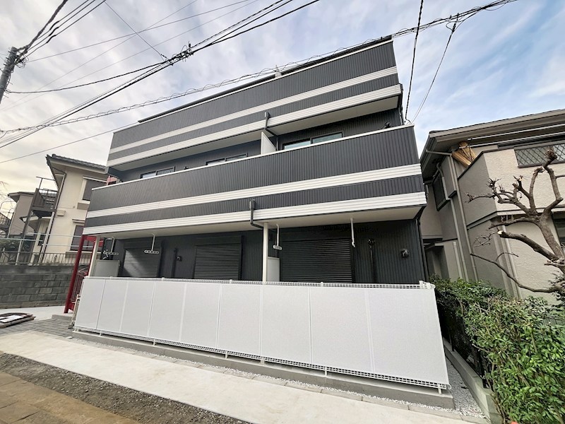 ＱＵＩＥＴ　ＣＲＡＢ　ＨＯＵＳＥ　ＴＯＧＥＴＨＥＲ　長津田 外観