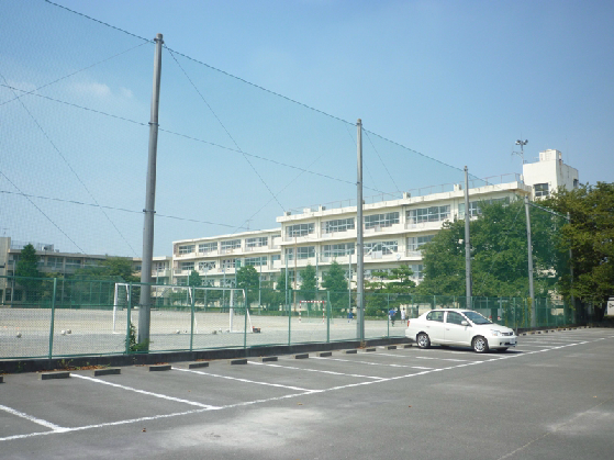Ｂｌｉｓｓ　Ｖｉｌｌａ　Ｂ棟 中学校