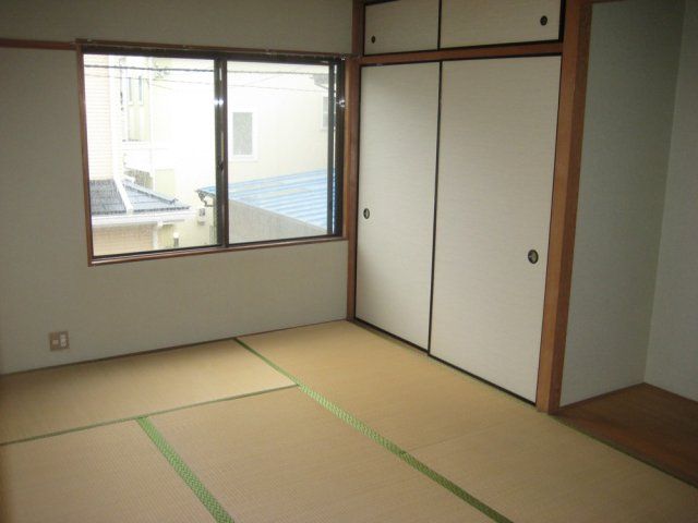 メゾンヒーロー ベッドルーム