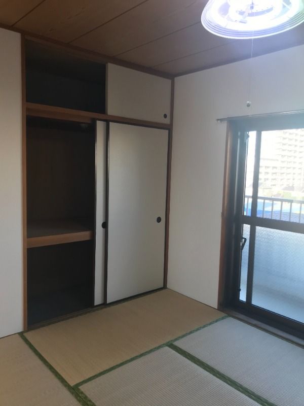 シャトル上杉 収納