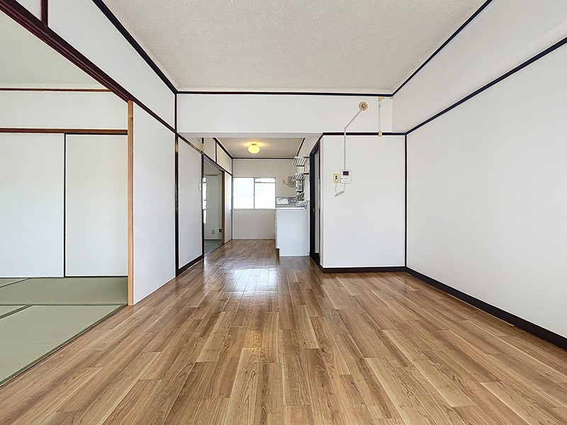 青葉台住宅団地１２号棟 リビング