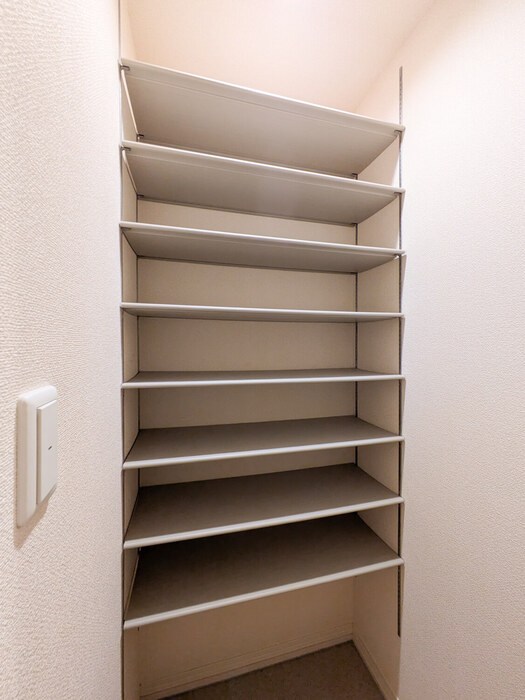 トロアモリール 収納
