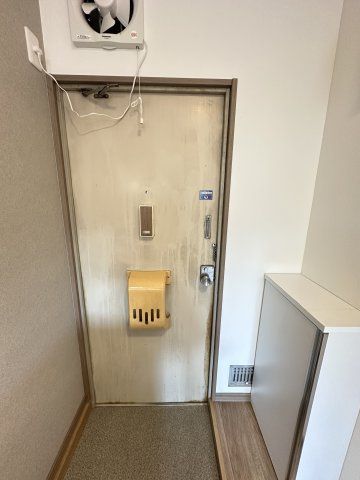 藤美ハイツ 玄関