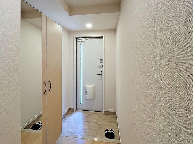 レイトン南町田 玄関