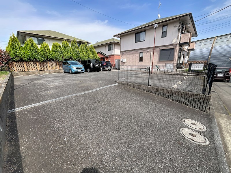 クローバーズヒル　Ｂ 駐車場