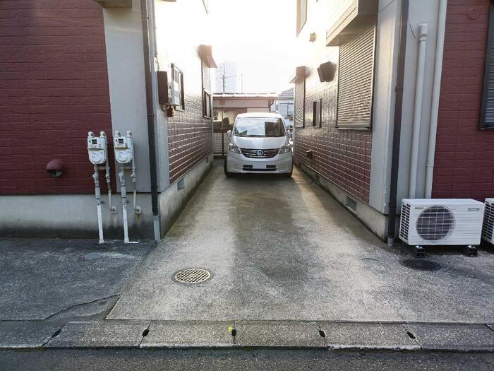シャルマンすずかけ　Ａ 駐車場