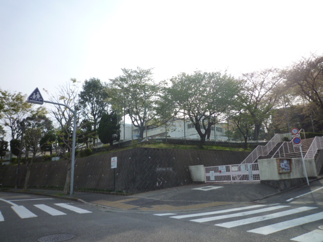 シャルマンすずかけ　Ａ 小学校