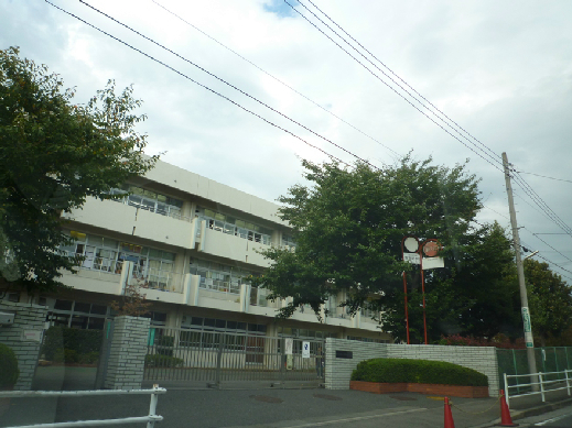 ウエストヒルズ 小学校