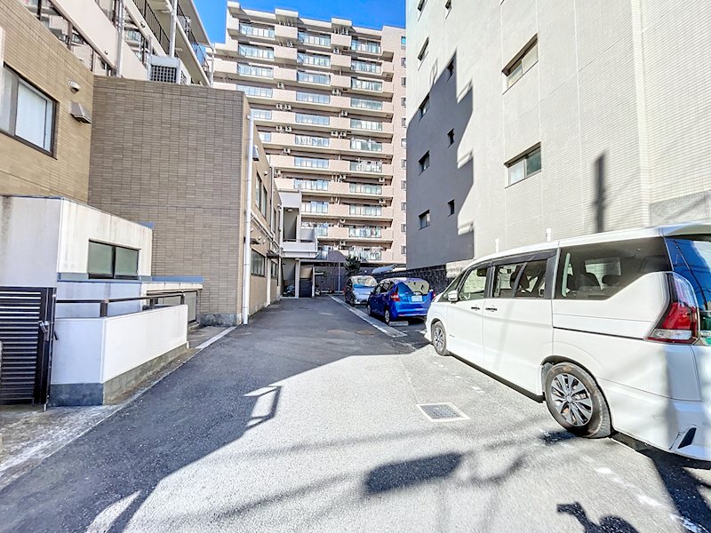 東京都町田市中町１丁目５-１ 駐車場