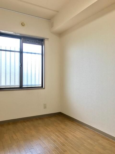 グランドヒル ベッドルーム