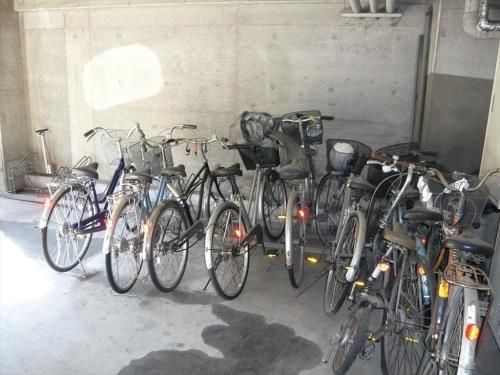 フレンドポート南町田第１ 駐車場