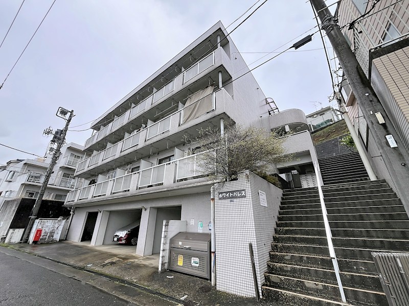 ホワイトパレス 外観