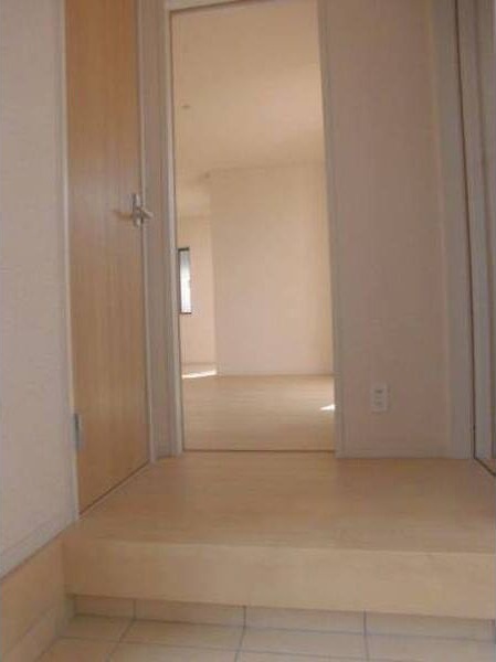 クレイドルガーデン横浜市青葉区松風台第1　1号棟 玄関