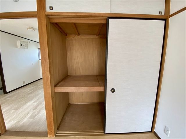 コンフォート南成瀬 収納