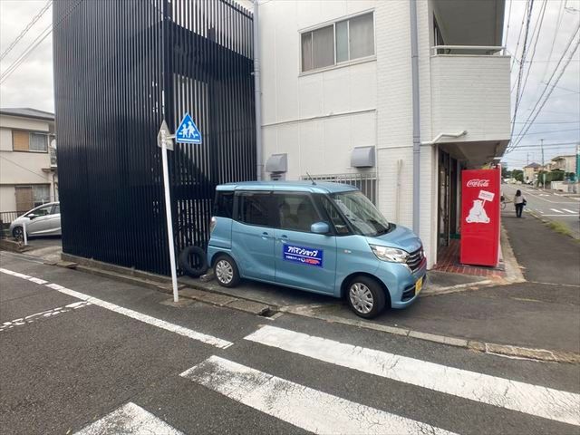 コンフォート南成瀬 駐車場