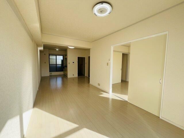 スカーラもえぎ野 リビング