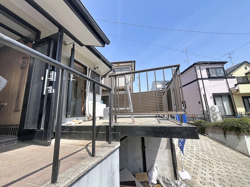 西成瀬1丁目貸戸建て ベランダ