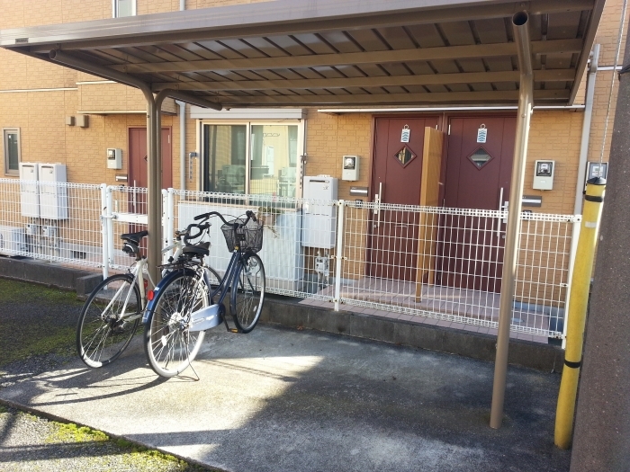 アルカディア 駐車場