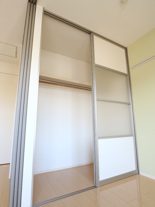 セジュール上鶴間 収納