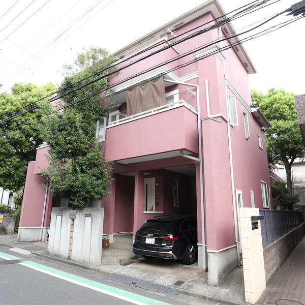 K.M.H.COURT FORST B  外観