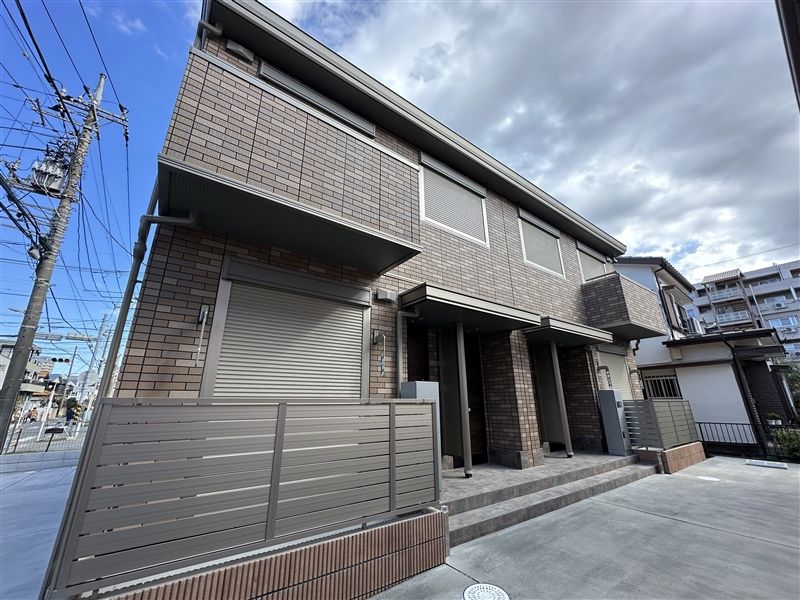 リッシュ旭町 外観