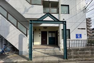 フラット福寿第３ エントランス