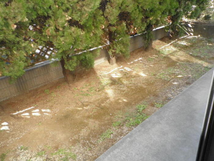 クローバーズヒル　Ａ A- 庭
