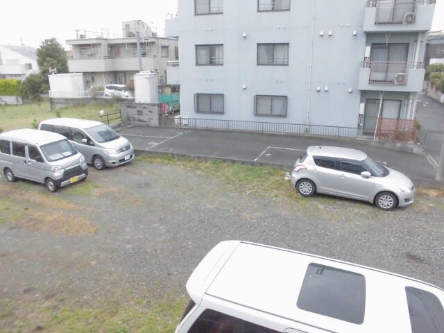 ＨＩＬＬＳ　ＭＡＣＨＩＤＡ 駐車場