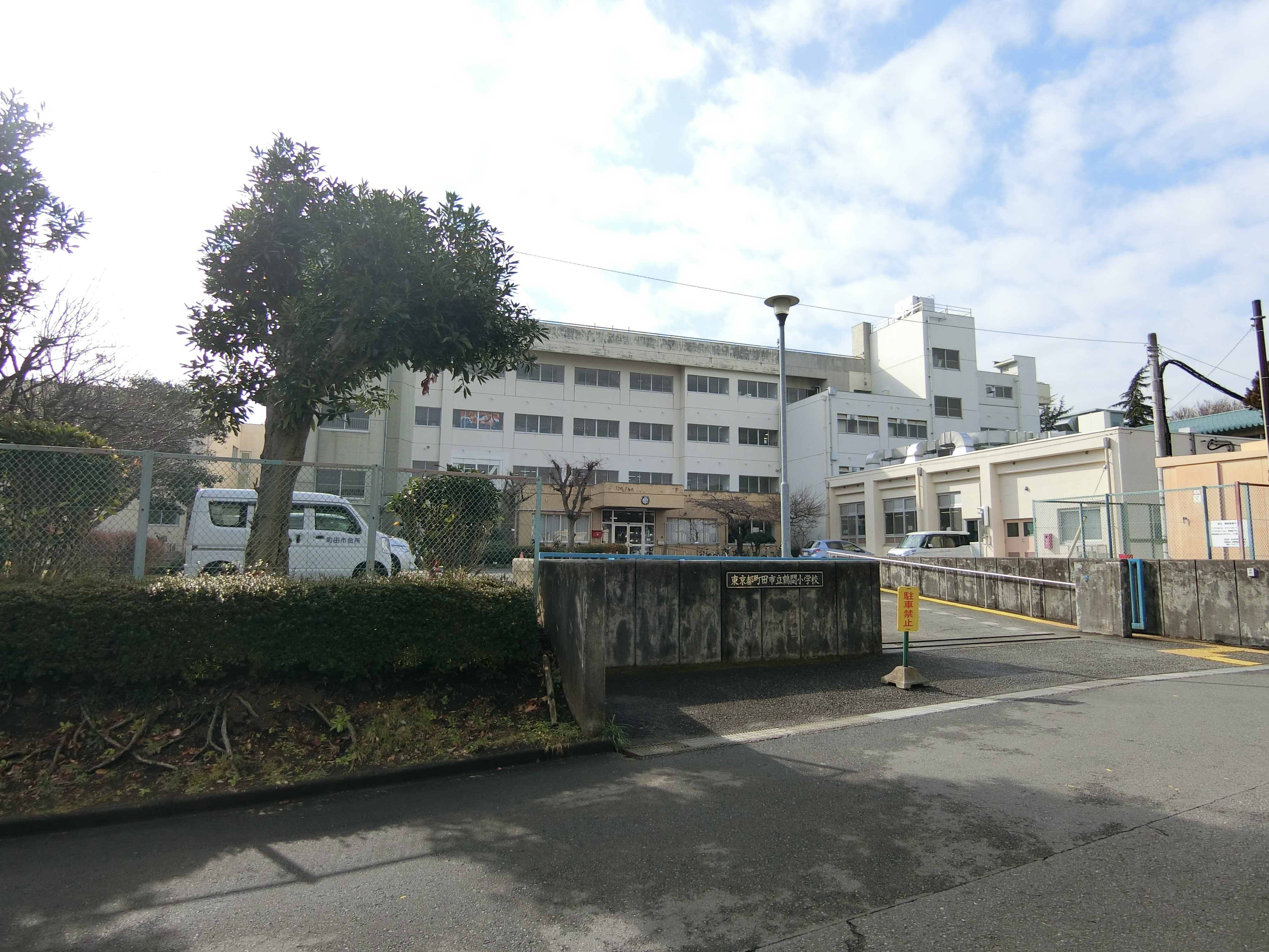 ドレッセタワー南町田グランベリーパーク 小学校