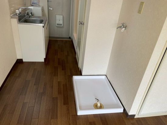 シャトーレ金森 洗面所