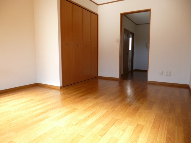 小川スカイハイツ ベッドルーム
