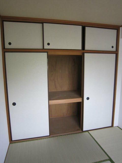 アーバンクレールソシア 収納