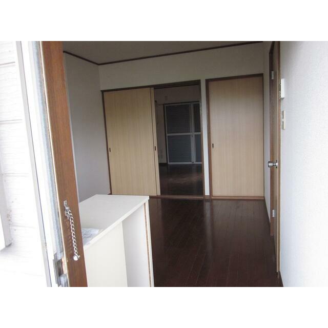 アンジュ１番館 玄関