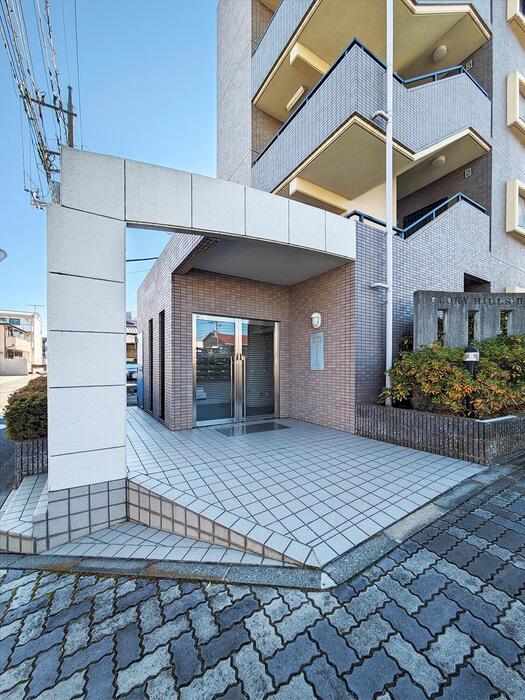 グローリーヒルズⅡ エントランス