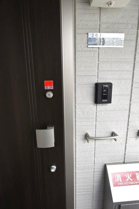 シャトレー町田 玄関