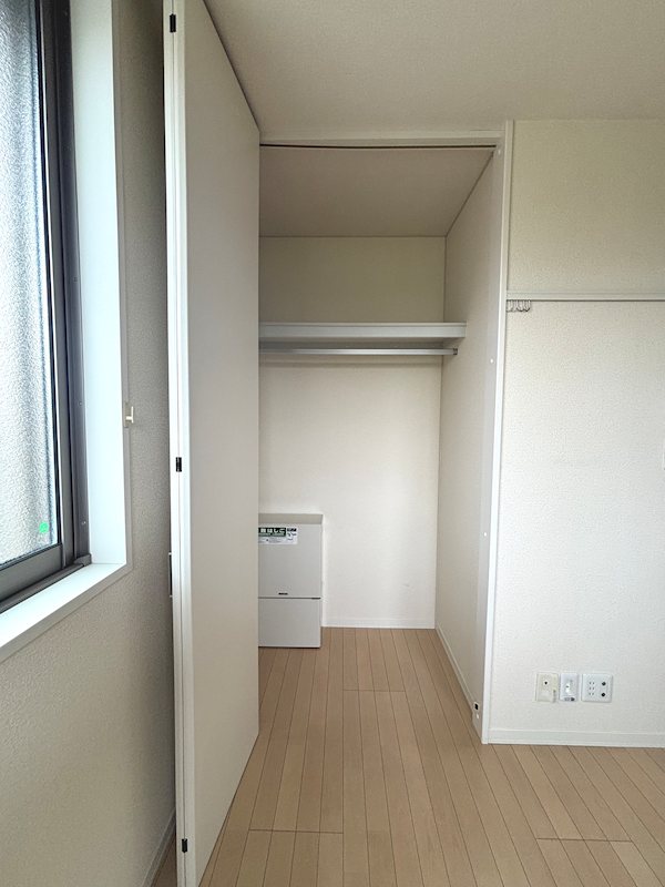 クレシア　サンライズ 収納