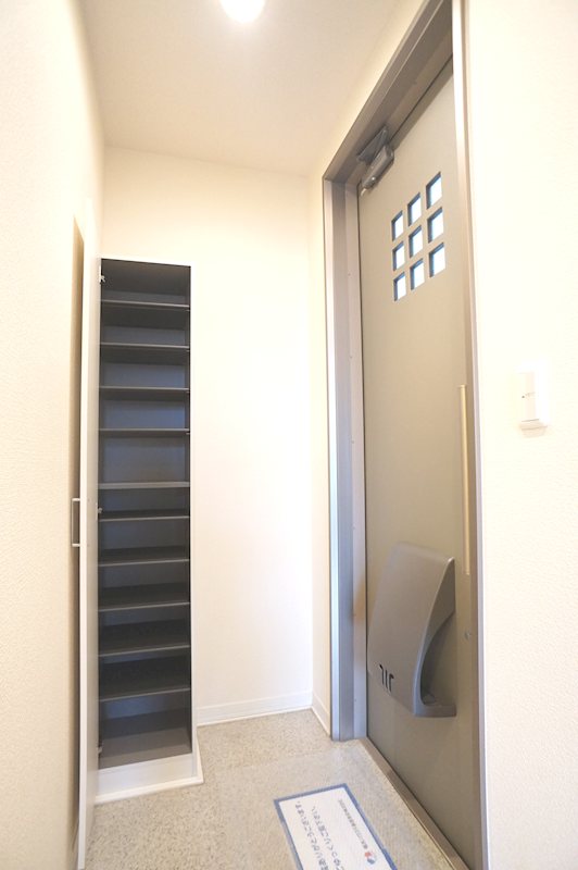 クレシア　サンライズ 玄関