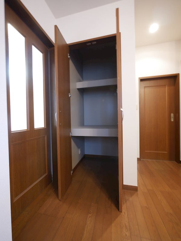 成増１丁目戸建 収納