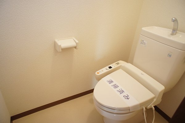 シャーメゾンクワイエト トイレ
