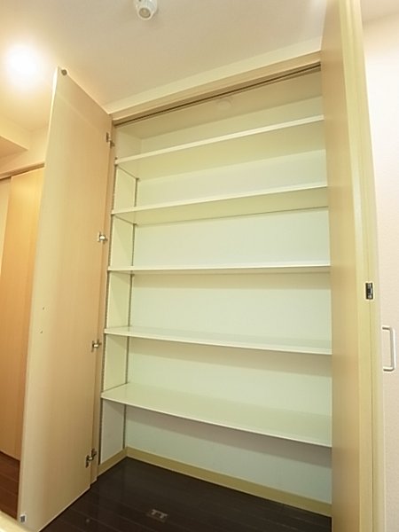 アンヌーボ 収納
