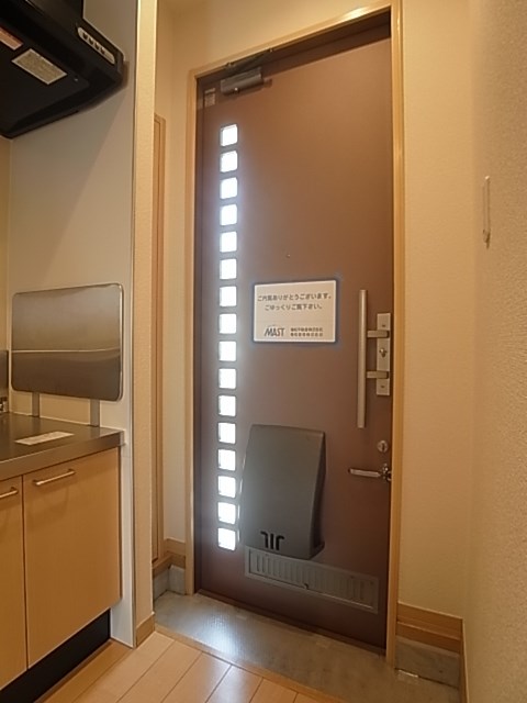 ヴィッラ　ヴェルデ 玄関