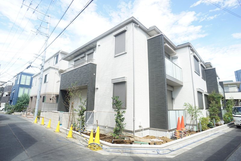 クレスティーク 外観