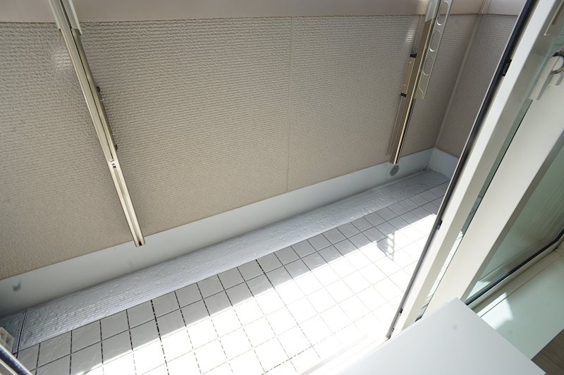イーストハウス ベランダ