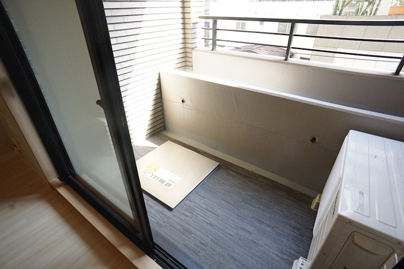エスティメゾン銀座 ベランダ